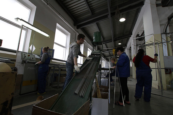 Уральский завод «Спецремстрой» доверился роботам 4