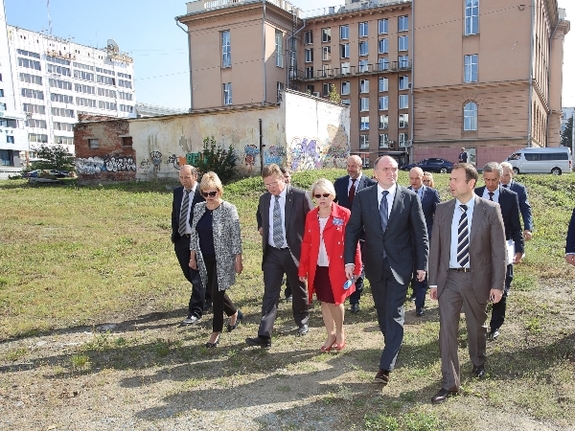На пустыре в центре Челябинска появится новое здание 1