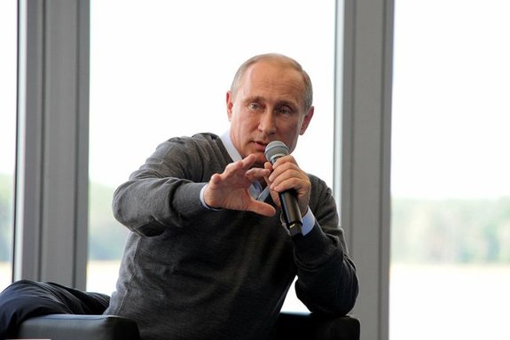 Владимир Путин предложил перенести часть офисов крупных компаний в Красноярск 1