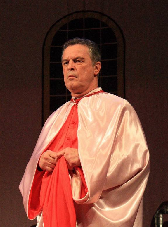 ТОП-10 культурных событий в Екатеринбурге: День семьи в зоопарке и забег на небоскреб 7