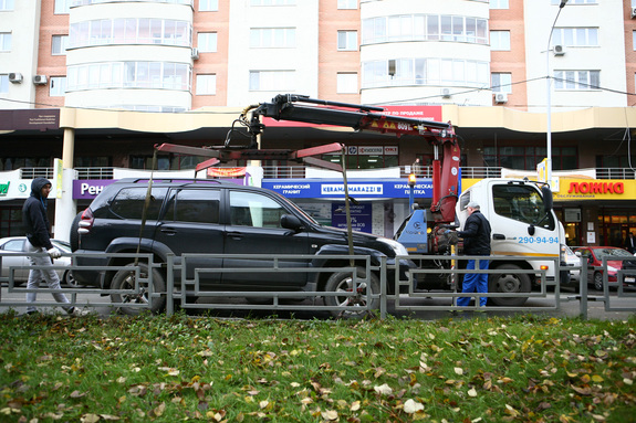 На центральной улице Екатеринбурга за сутки запретили парковку

 2