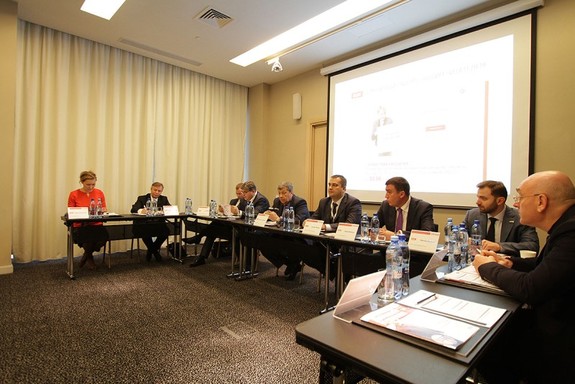 Город на вырост: Екатеринбург продолжат застраивать небоскребами 1 Город на вырост: Екатеринбург продолжат застраивать небоскребами 1