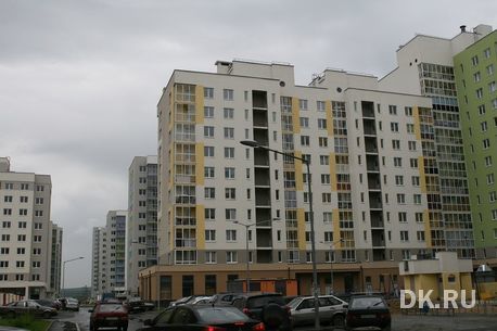 Итоги недели: Екатеринбург избавят от бараков, одним банком в городе стало меньше 3
