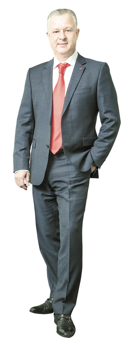 Вячеслав Бежин, филиал МТС в Челябинской области: "Мы почти полувоенная организация" 1