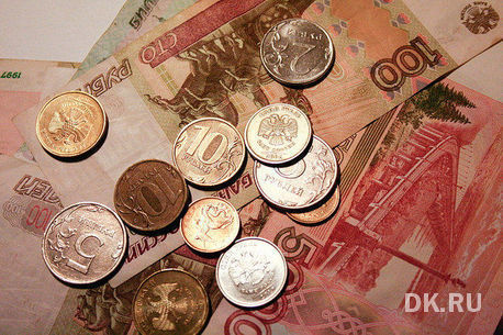 Итоги недели: ЦБ повысил ключевую ставку до 17%, ТЦ зафиксировали аренду в рублях 1