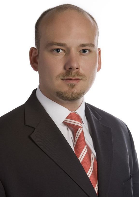 Банкиры попросили ограничить полномочия ЦБ РФ для стабилизации ситуации 3