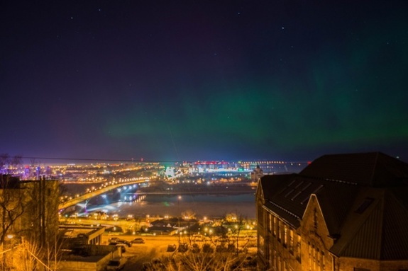 Северное сияние в Нижнем Новгороде Северное сияние в Нижнем Новгороде