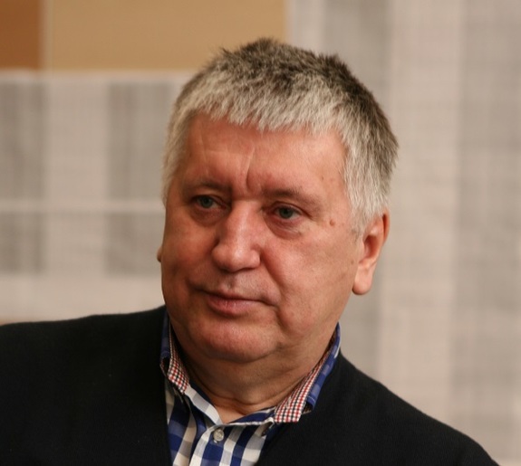 Автодилеры Екатеринбурга пересмотрят тактику на 2015 г. 2