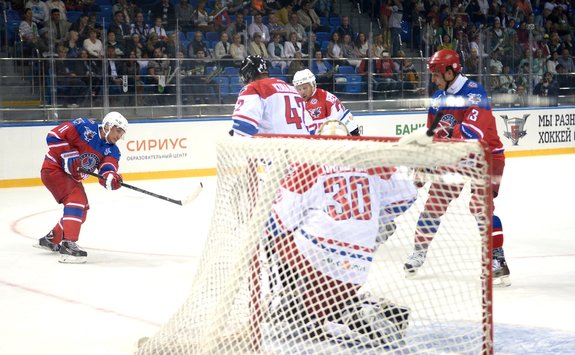 Что делал Путин в день рождения?      4