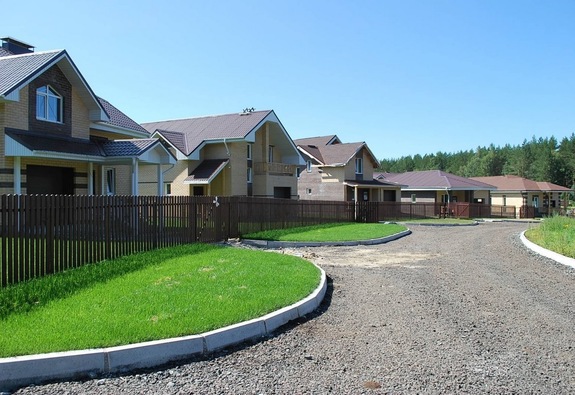 Дорожный «кошмар и ужас» выгонит уральцев из южного пригорода 14