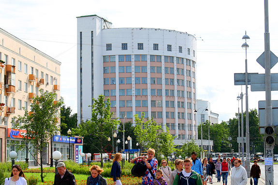 Андрей Бриль: «Хожу на эту нашу биеннале, со слезами, но хожу» 2