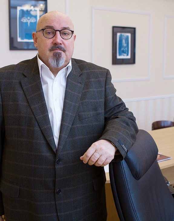 «Лебединое озеро» продается всегда! — Андрей Шишкин, Театр оперы и балета  2