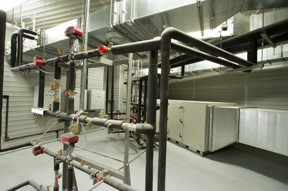 Изнанка башни «Исеть»: Каково жить в самом высоком здании Екатеринбурга / ФОТО 6