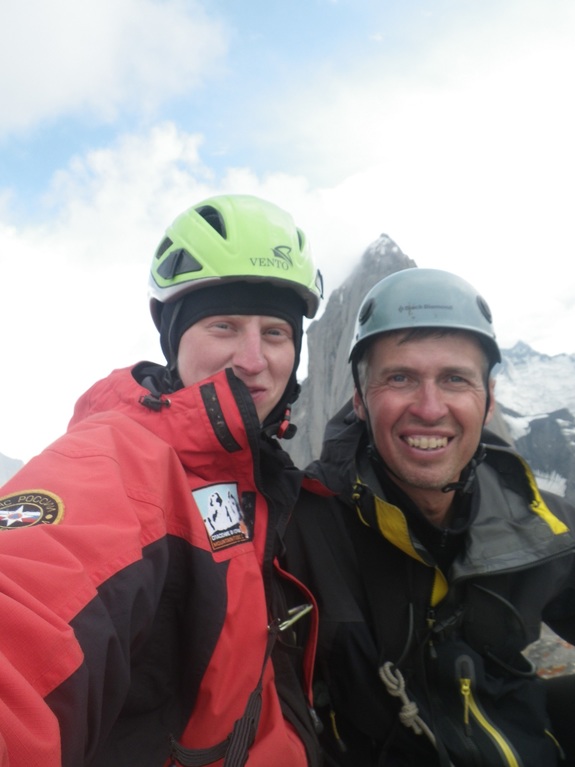 «Успешное восхождение окрыляет». Как горы на год заряжают энергией — Михаил Дэви 9