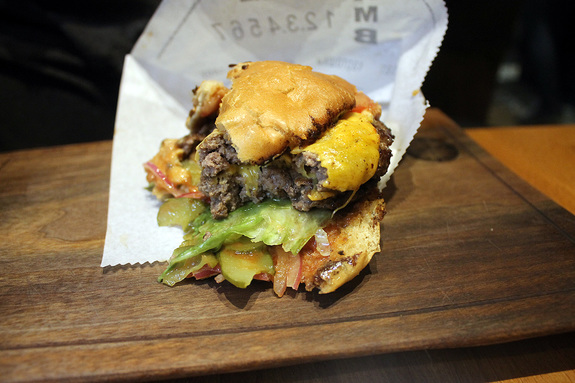 Ресторанная критика Якова Можаева: бургерная «Огонь» 11