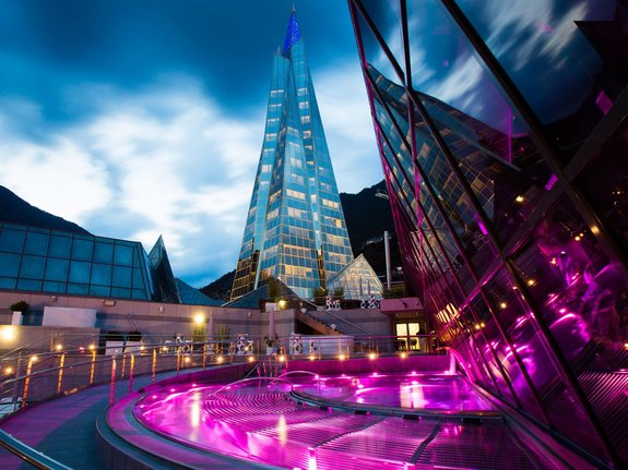 Семь лучших горячих источников мира / ФОТО 1