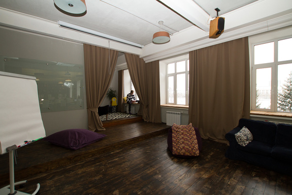 Как приучить Екатеринбург к коворкингу и бургерам. Опыт Андрея Фролова 2