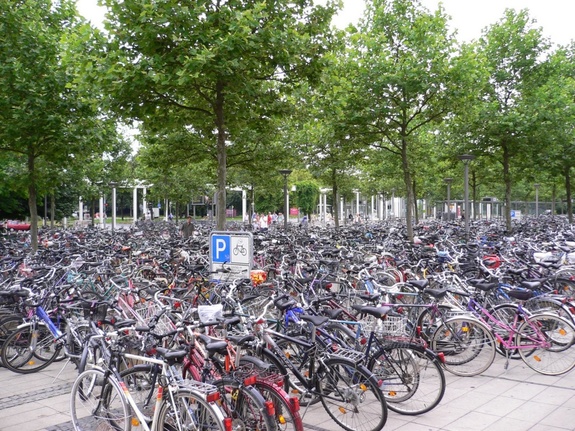 «Не крутите перед немцем пальцем у виска. Штраф за это 1000 евро» 9