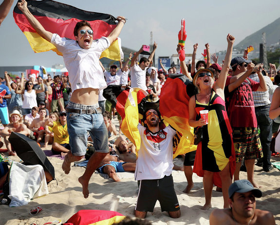 «Не крутите перед немцем пальцем у виска. Штраф за это 1000 евро» 12