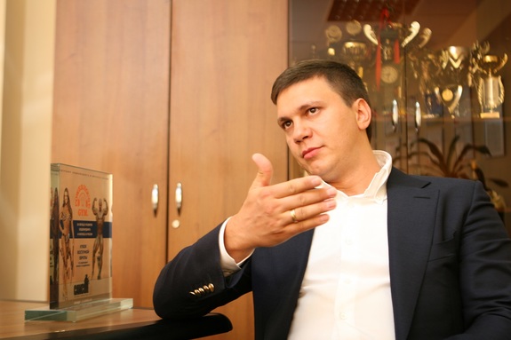 «С грустными работать неинтересно». Правила Антона Гиренко-Коцубы, Powerhouse Gym 1