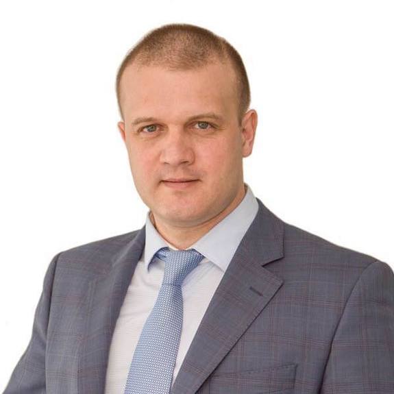 «Решили половить рыбку в мутной воде»: Риелторы — о выходе компании «Этажи» из УПН 5