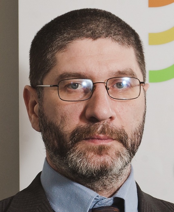 «Можно только угадать». Как застраховать валютные риски и ждать ли 80 руб. за долл. / БЛИЦ 2