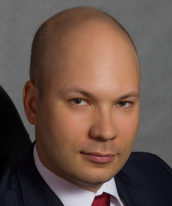 «Можно только угадать». Как застраховать валютные риски и ждать ли 80 руб. за долл. / БЛИЦ 3