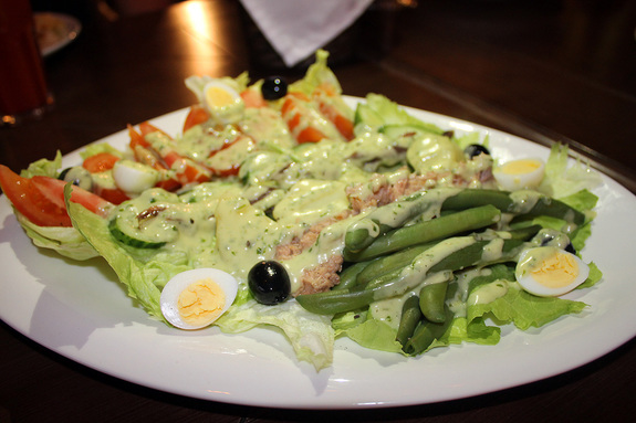 Ресторанная критика Якова Можаева: стейк-бар «Кастанеда» 10 Ресторанная критика Якова Можаева: стейк-бар «Кастанеда» 10