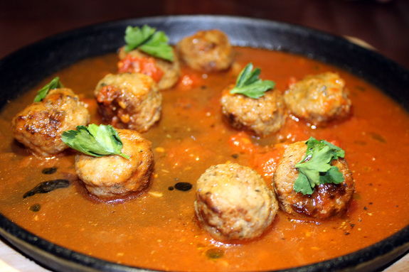 Ресторанная критика Якова Можаева: стейк-бар «Кастанеда» 18 Ресторанная критика Якова Можаева: стейк-бар «Кастанеда» 18