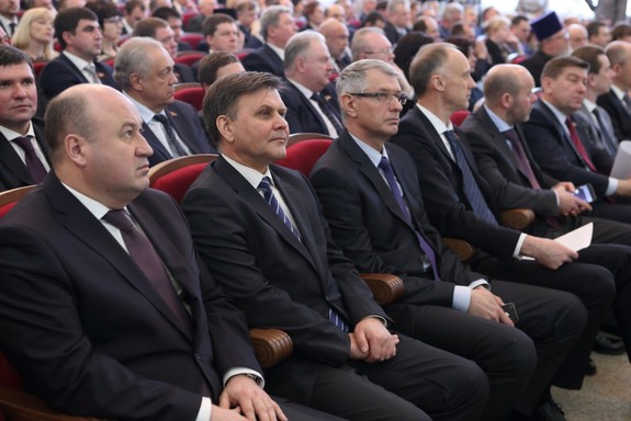 Юревич застроит набережную реки Миасс. Найдены офшоры Дубровского. ДАЙДЖЕСТ DK.RU 5 Юревич застроит набережную реки Миасс. Найдены офшоры Дубровского. ДАЙДЖЕСТ DK.RU 5