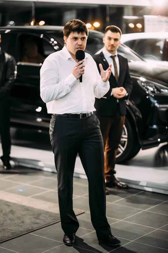 Красота, лоск, мощь: в Ростове презентовали новый Porsche 911 15 Красота, лоск, мощь: в Ростове презентовали новый Porsche 911 15