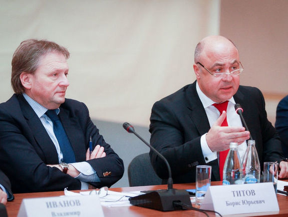 Дайджест DK.RU в Нижнем Новгороде: приговор Александру Макарову, "синий забор" не сдается 6 Дайджест DK.RU в Нижнем Новгороде: приговор Александру Макарову, "синий забор" не сдается 6