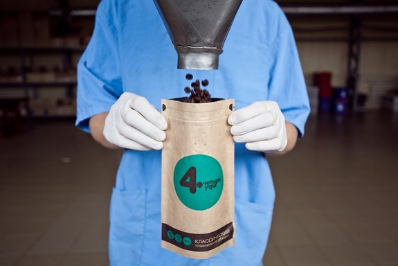 Как происходит процесс обжарки кофе: фоторепортаж с миасской «Чайно-кофейной фабрики» 7 Как происходит процесс обжарки кофе: фоторепортаж с миасской «Чайно-кофейной фабрики» 7