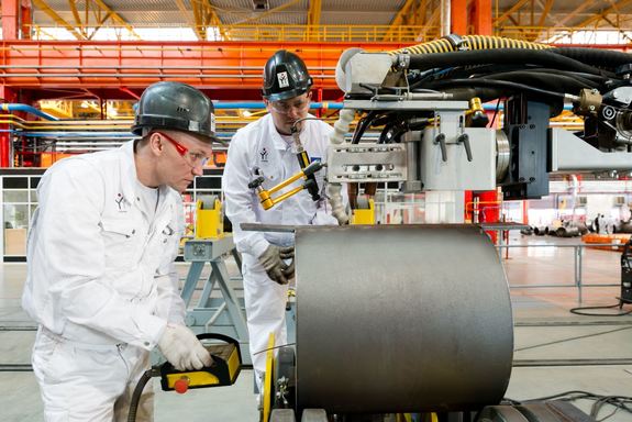 Как работает новое предприятие РОСНАНО и ЧТПЗ: фоторепортаж с производства 2 Как работает новое предприятие РОСНАНО и ЧТПЗ: фоторепортаж с производства 2