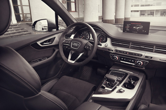 Audi Q7: тест-драйв с Дмитрием Елизаровым 3 Audi Q7: тест-драйв с Дмитрием Елизаровым 3
