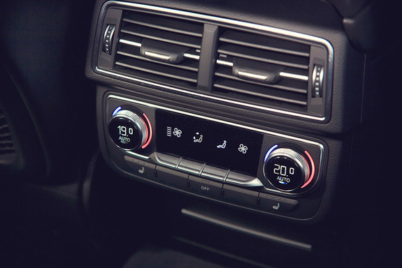 Audi Q7: тест-драйв с Дмитрием Елизаровым 12 Audi Q7: тест-драйв с Дмитрием Елизаровым 12