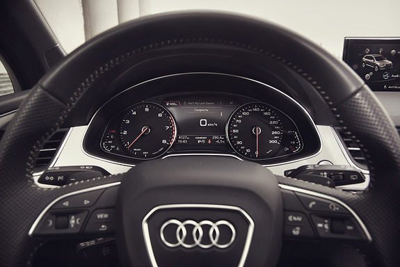 Audi Q7: тест-драйв с Дмитрием Елизаровым 14 Audi Q7: тест-драйв с Дмитрием Елизаровым 14