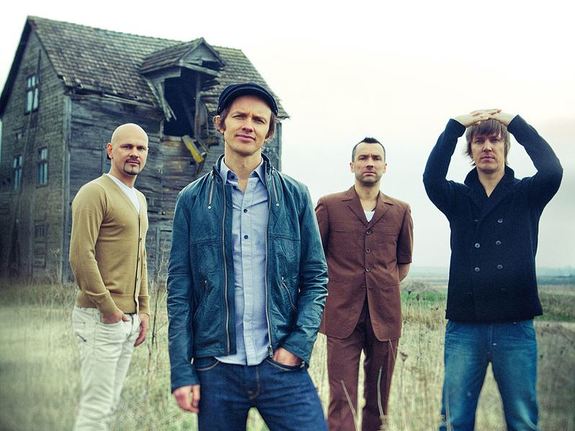 Афиша DK.RU: "Тотальный диктант", "Праздник птиц" и "Научный слэм" 3 Афиша DK.RU: "Тотальный диктант", "Праздник птиц" и "Научный слэм" 3