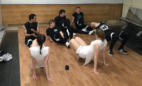 В Доме народного творчества проходит областной отборочный фестиваль «Студенческой весны» 8 В Доме народного творчества проходит областной отборочный фестиваль «Студенческой весны» 8