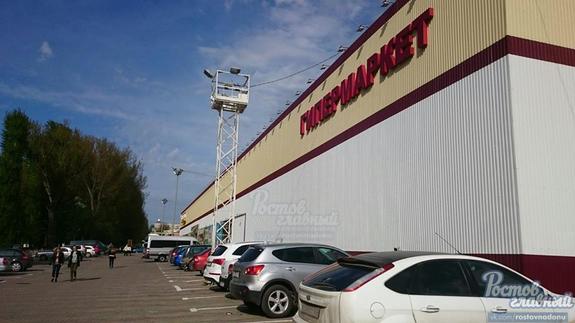 В Ростове съемочная группа "Магаззино" проверяет "Ассорти" на улице Шолохова 1 В Ростове съемочная группа "Магаззино" проверяет "Ассорти" на улице Шолохова 1