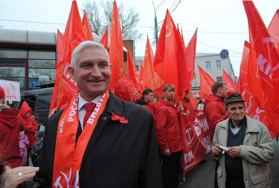 Демонстрация и монстрация: как Нижний Новгород встречал 1 мая 4 Демонстрация и монстрация: как Нижний Новгород встречал 1 мая 4