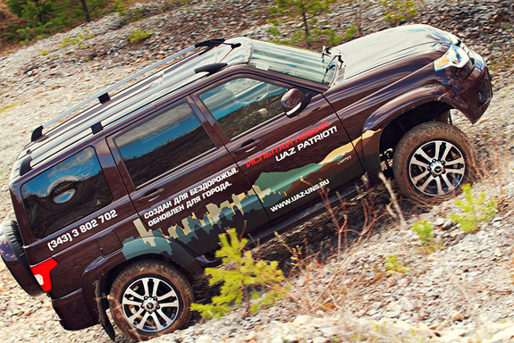 UAZ Patriot: тест-драйв с Дмитрием Елизаровым 6 UAZ Patriot: тест-драйв с Дмитрием Елизаровым 6