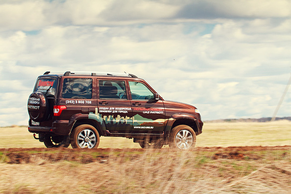 UAZ Patriot: тест-драйв с Дмитрием Елизаровым 7 UAZ Patriot: тест-драйв с Дмитрием Елизаровым 7