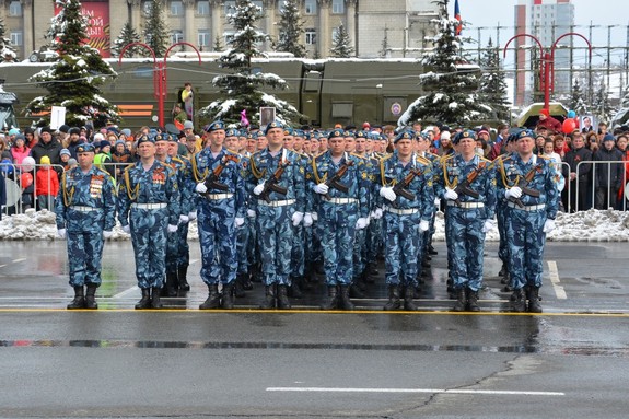 Торжественное шествие в Красноярске в честь Дня Победы (ФОТО, ВИДЕО) 11 Торжественное шествие в Красноярске в честь Дня Победы (ФОТО, ВИДЕО) 11