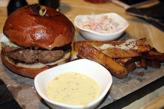 Ресторанная критика Якова Можаева: гастрономический паб «Гастроли» 14 Ресторанная критика Якова Можаева: гастрономический паб «Гастроли» 14