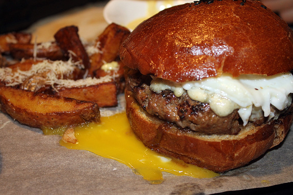 Ресторанная критика Якова Можаева: гастрономический паб «Гастроли» 15 Ресторанная критика Якова Можаева: гастрономический паб «Гастроли» 15