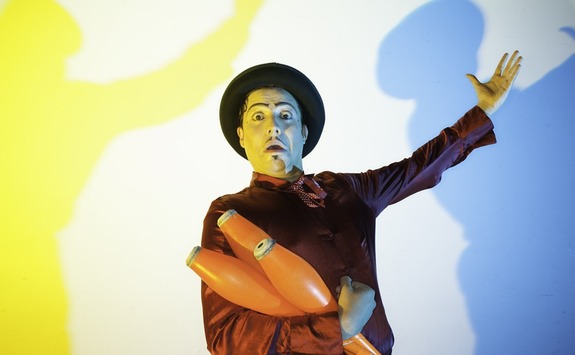 Афиша на следующую неделю: Дельфин, Todes, Обе две и Ново-Сибирский транзит 2 Афиша на следующую неделю: Дельфин, Todes, Обе две и Ново-Сибирский транзит 2