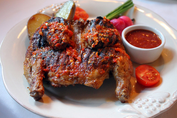 Ресторанная критика Якова Можаева: ресторан грузинской кухни «Хмели Сунели» 23 Ресторанная критика Якова Можаева: ресторан грузинской кухни «Хмели Сунели» 23