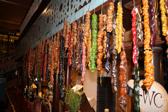 Ресторанная критика Якова Можаева: ресторан грузинской кухни «Хмели Сунели» 7 Ресторанная критика Якова Можаева: ресторан грузинской кухни «Хмели Сунели» 7