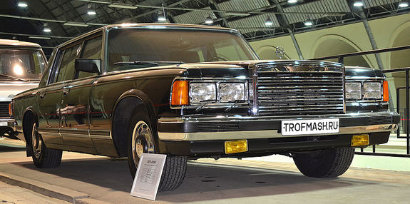 Сколько зарабатывают и на чем ездят полпреды предизента? 3 Сколько зарабатывают и на чем ездят полпреды предизента? 3